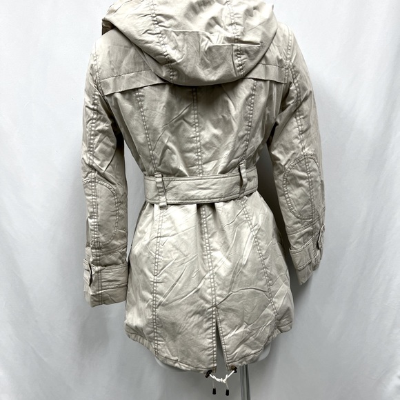 NWT Tommy Hilfiger Mid weight Short Trench type Coat with detachable Hood - Picture 5 of 10